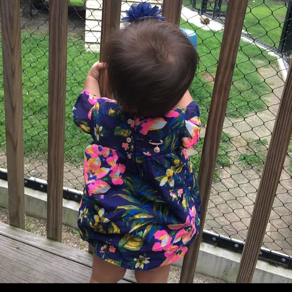 Tucker and Tate Tunic w/ Bloomers - Picture 2 of 2